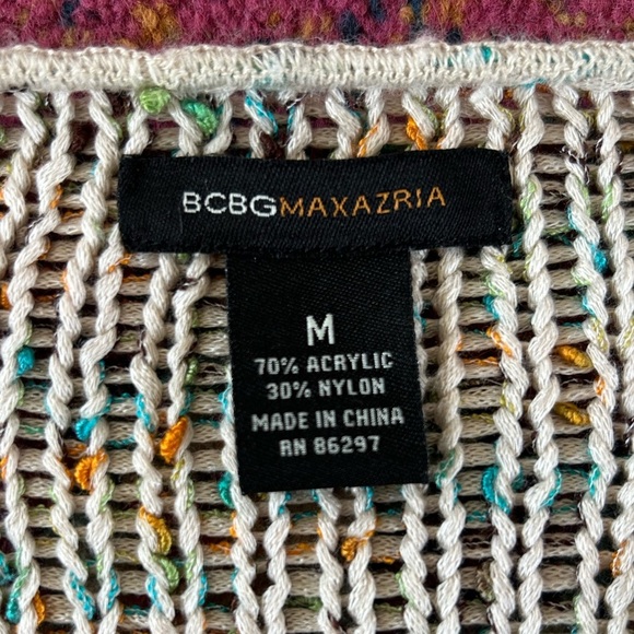 BCBGeneration | Women’s cream confetti open knit 3-button scalloped hem cardigan - Picture 9 of 16